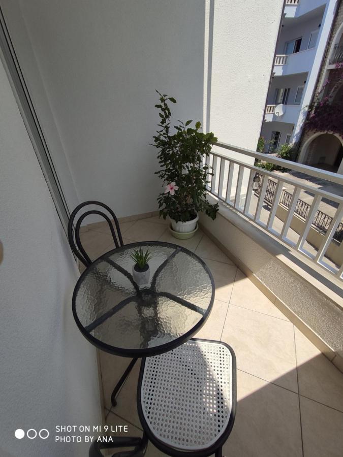 Apartments Jadranka มาคาร์สกา ภายนอก รูปภาพ