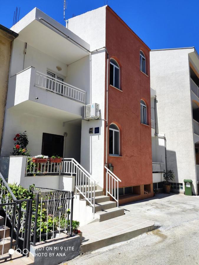 Apartments Jadranka มาคาร์สกา ภายนอก รูปภาพ