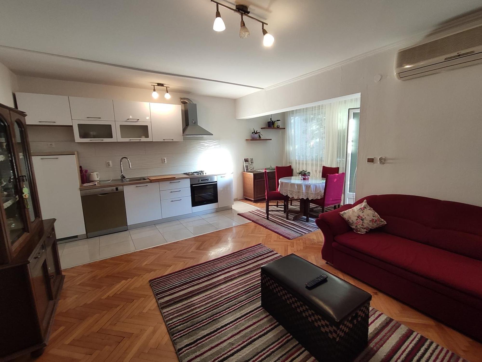 Apartments Jadranka มาคาร์สกา ภายนอก รูปภาพ